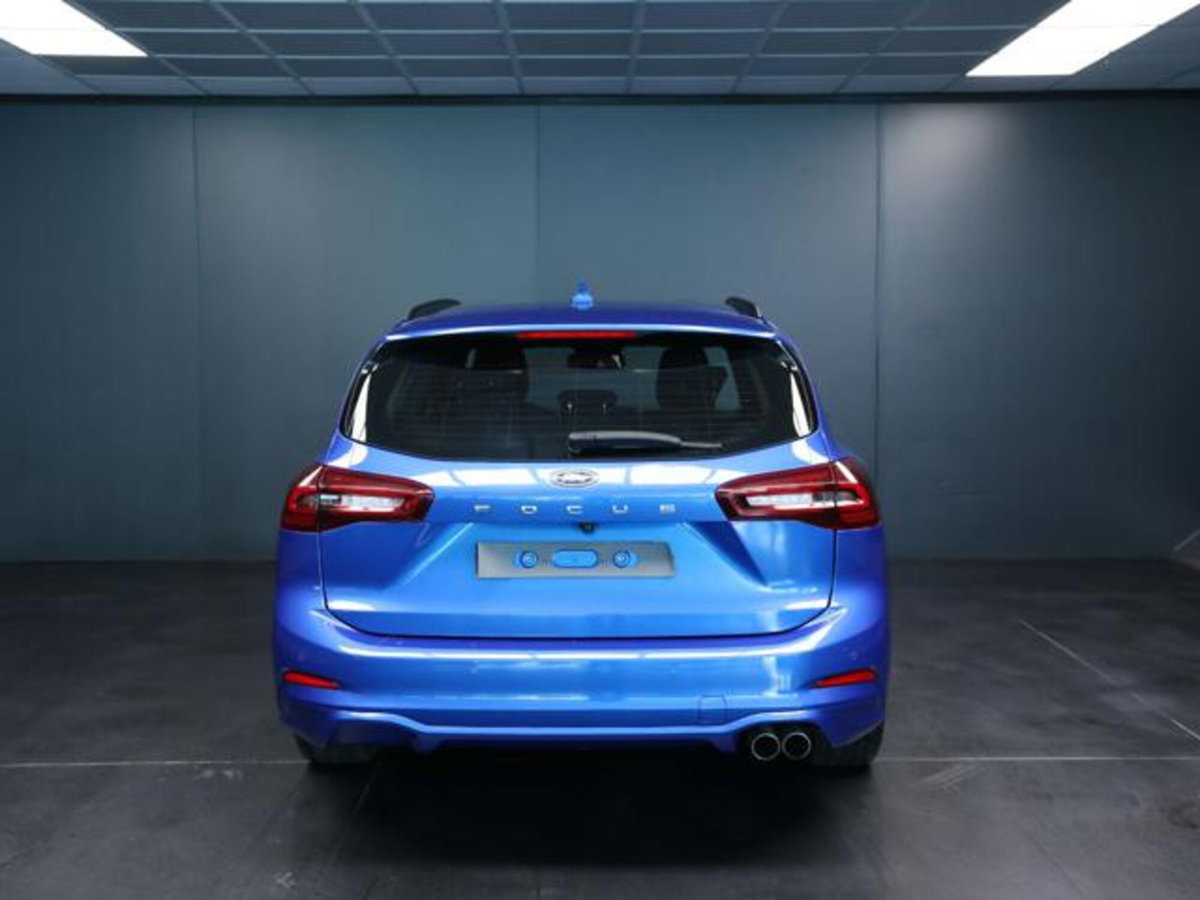 Ford Focus Station Wagon 1.5 EcoBlue 115 CV automatico SW ST-Line Design (4)