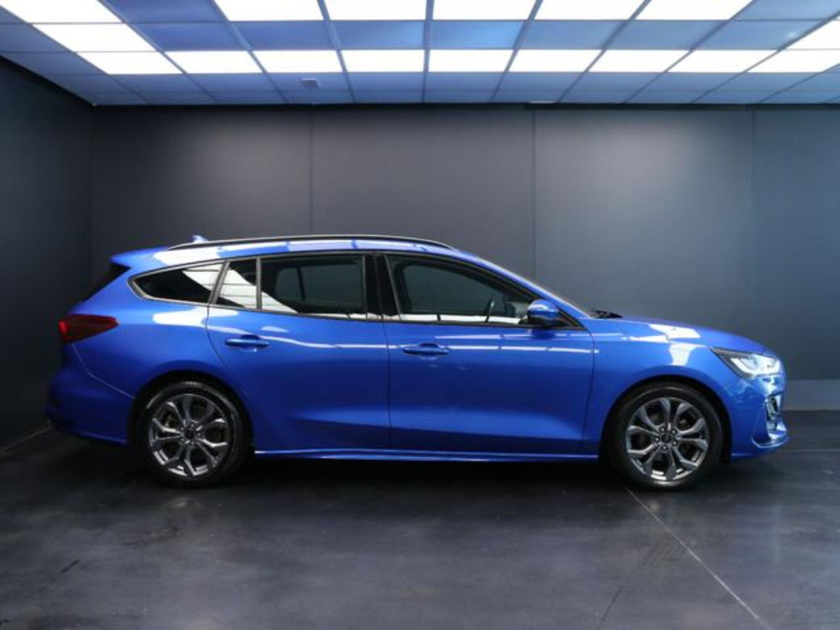 Ford Focus Station Wagon 1.5 EcoBlue 115 CV automatico SW ST-Line Design (6)
