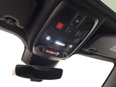 Alfa Romeo Junior 1.2 ibrida Ti 145cv edct6 (17)