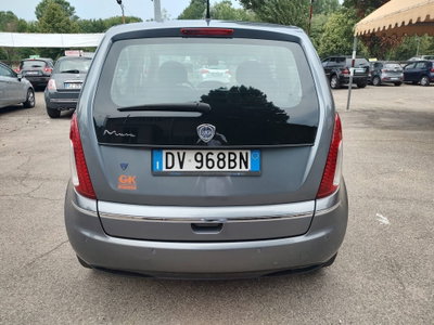 Lancia Musa 1.4 16V Platino (3)