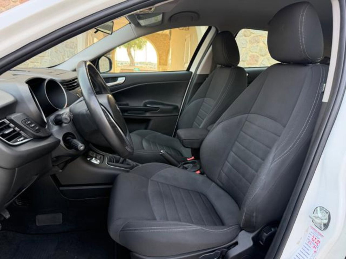 Alfa Romeo Giulietta 2.0 JTDm Giulietta 150cv (10)