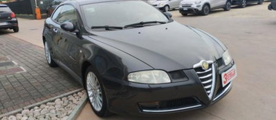 Alfa Romeo GT 1.8 16V TS Distinctive (4)