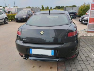 Alfa Romeo GT 1.8 16V TS Distinctive (5)