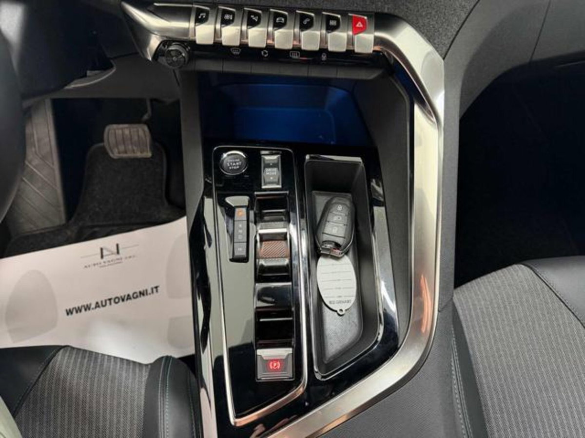 Peugeot 3008 BlueHDi 130 S&S EAT8 Allure Pack (18)