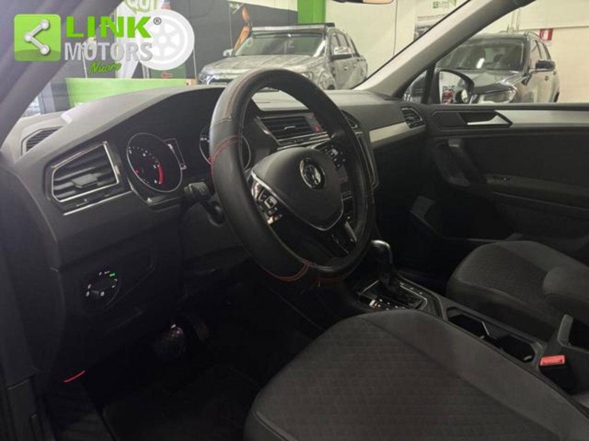 Volkswagen Tiguan 2.0 TDI SCR DSG Business BlueMotion Technology (9)