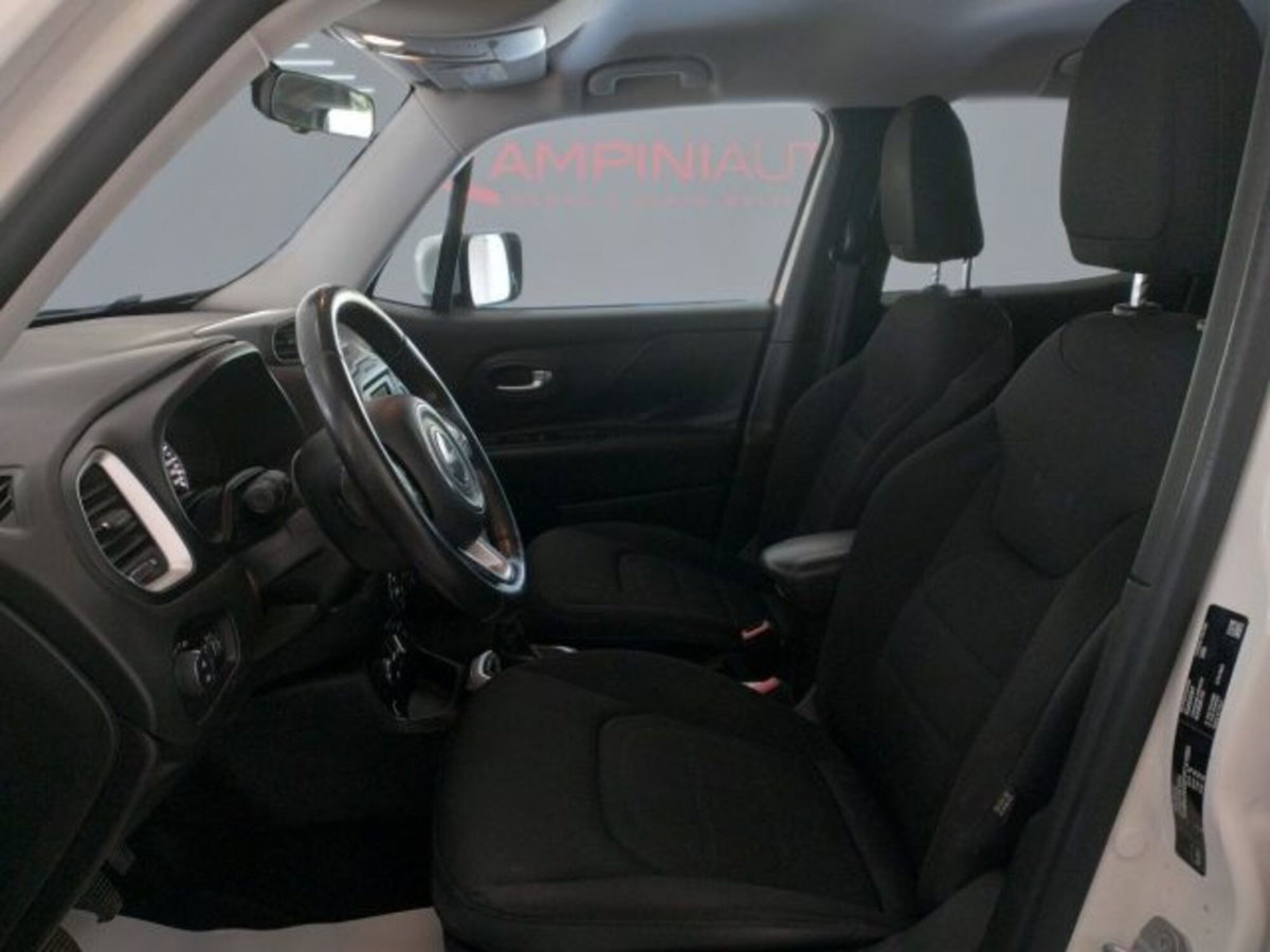 Jeep Renegade 2.0 Mjt 140CV 4WD Active Drive Limited (16)