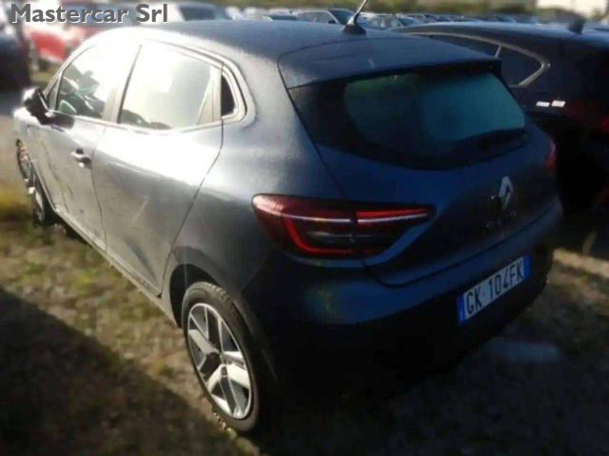 Renault Clio 1.0 tce Techno 90cv (3)