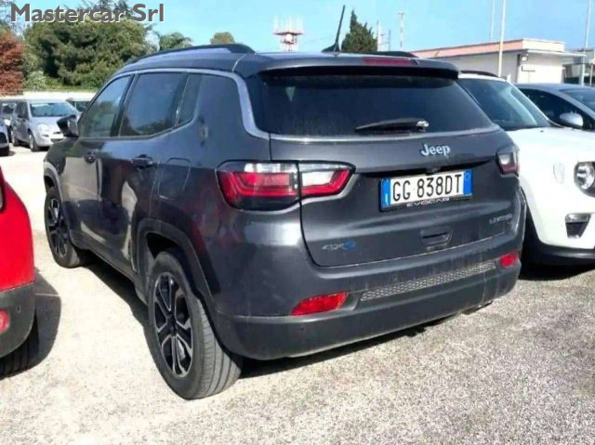 Jeep Compass 1.3 T4 190CV PHEV AT6 4xe Limited (3)