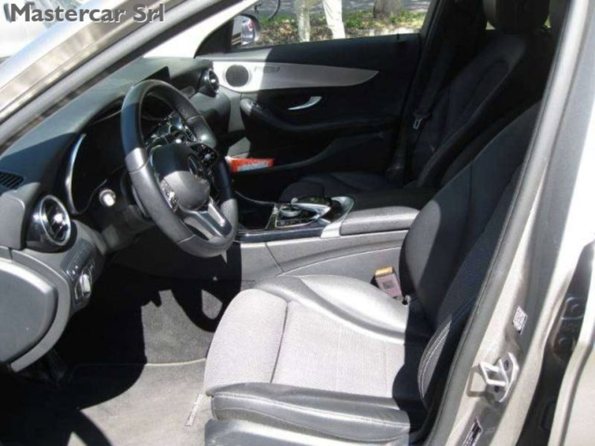 Mercedes-Benz Classe C Station Wagon 180 d Auto Premium (9)
