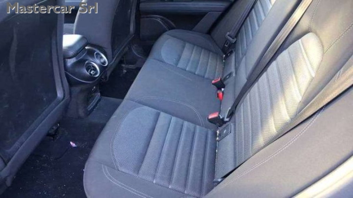 Alfa Romeo Stelvio Stelvio 2.2 Turbodiesel 210 CV AT8 Q4 Super (10)