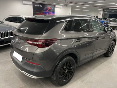 Opel Grandland X 1.5 diesel Ecotec Start&Stop aut. Design Line (4)