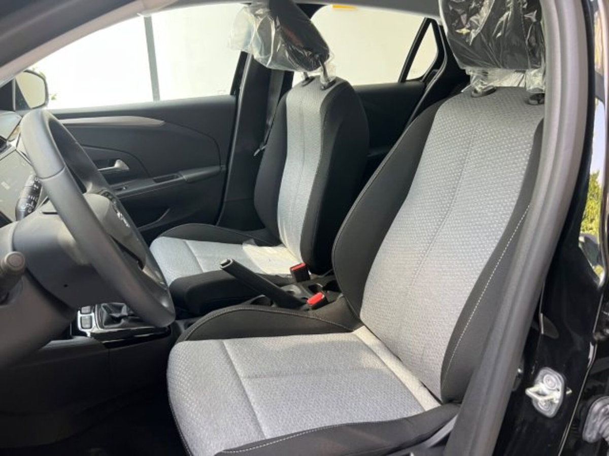 Opel Corsa 1.2 100 CV (20)