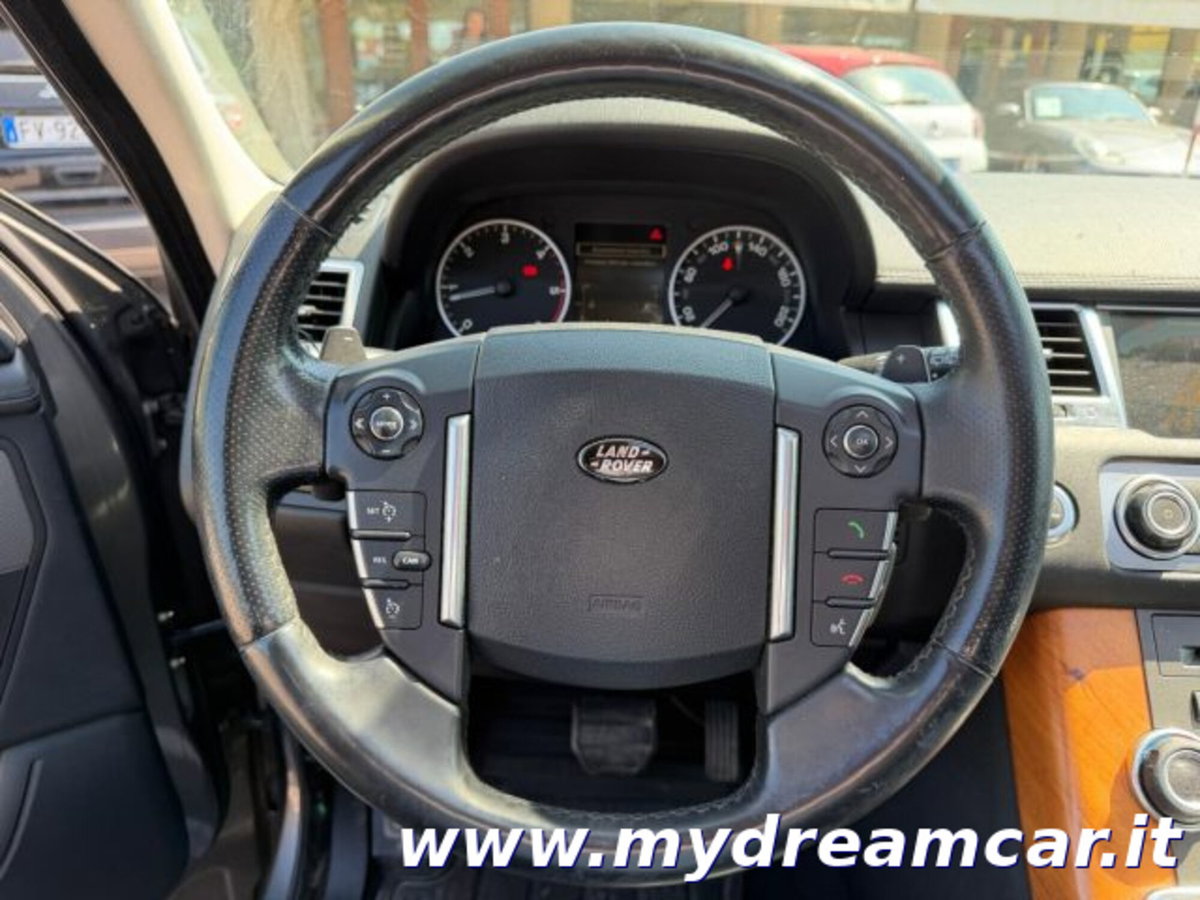 Land Rover Range Rover Sport 3.0 SDV6 HSE (6)
