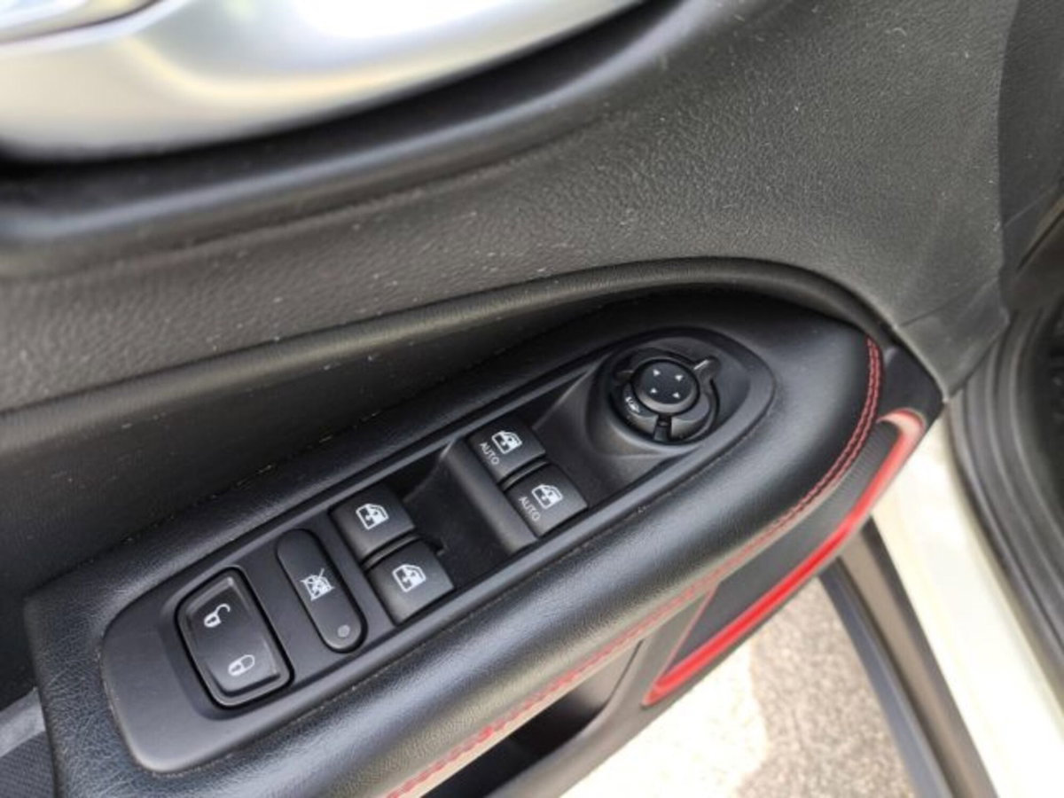 Jeep Compass 1.3 T4 240CV PHEV AT6 4xe Trailhawk (10)