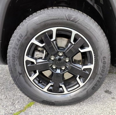 Jeep Compass 1.3 T4 240CV PHEV AT6 4xe Trailhawk (12)
