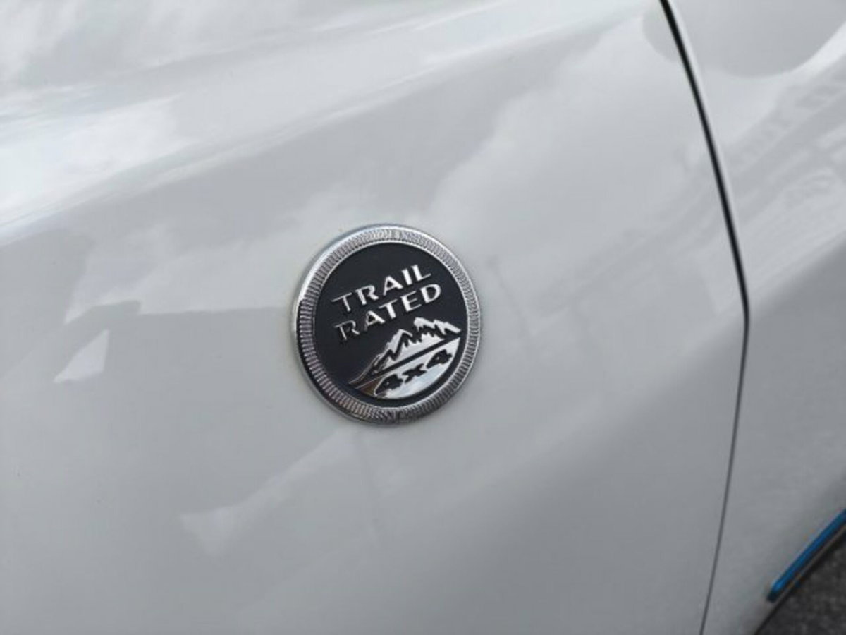 Jeep Compass 1.3 T4 240CV PHEV AT6 4xe Trailhawk (14)