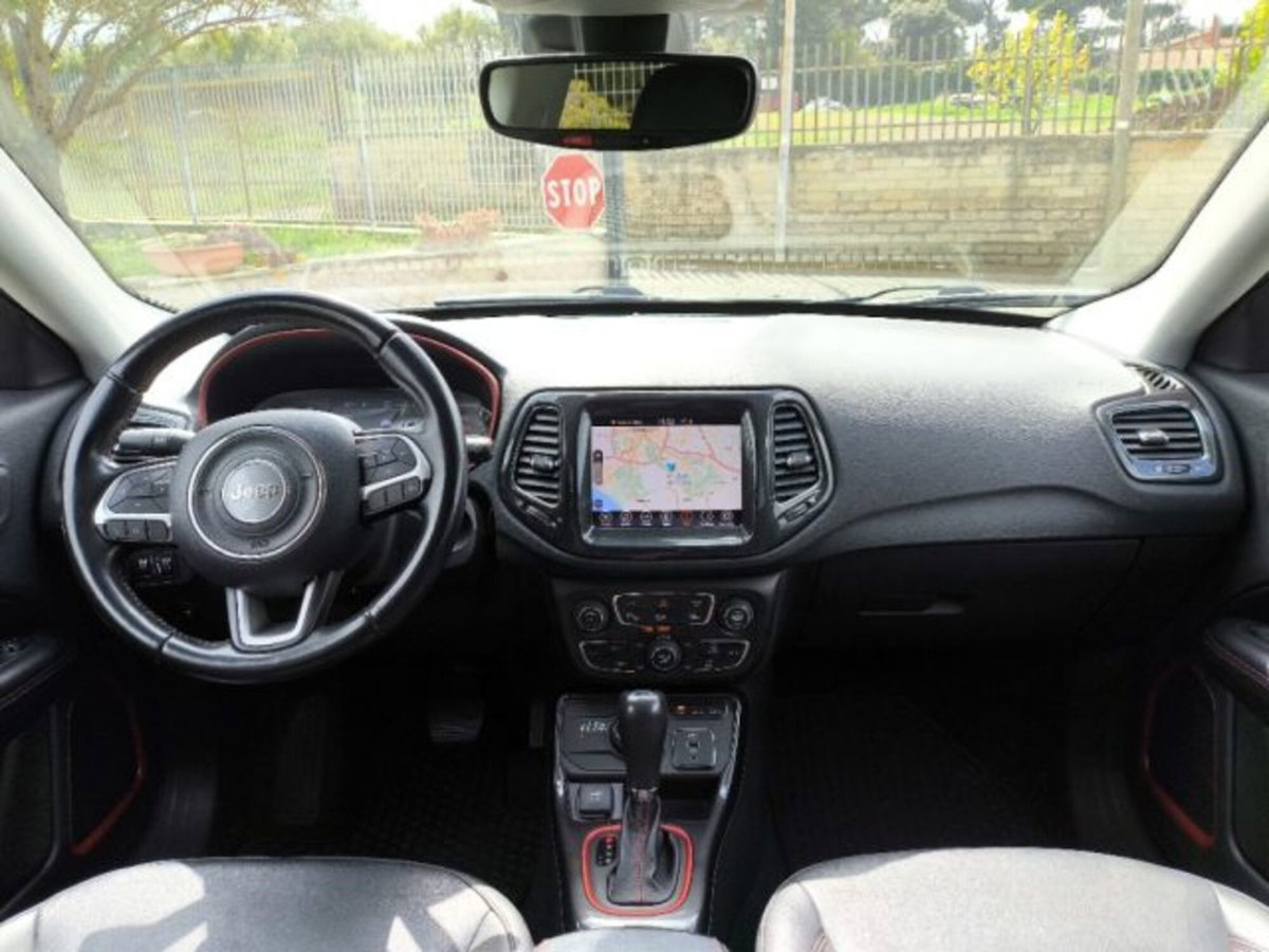 Jeep Compass 1.3 T4 240CV PHEV AT6 4xe Trailhawk (5)