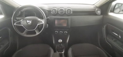 Dacia Duster 1.6 SCe 4x2 Prestige (9)