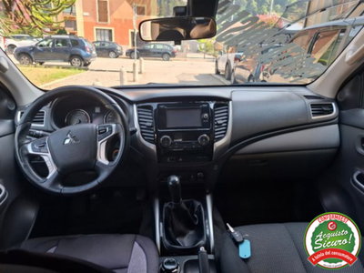 Mitsubishi L200 2.4 DI-D/154CV Double Cab Intense (10)