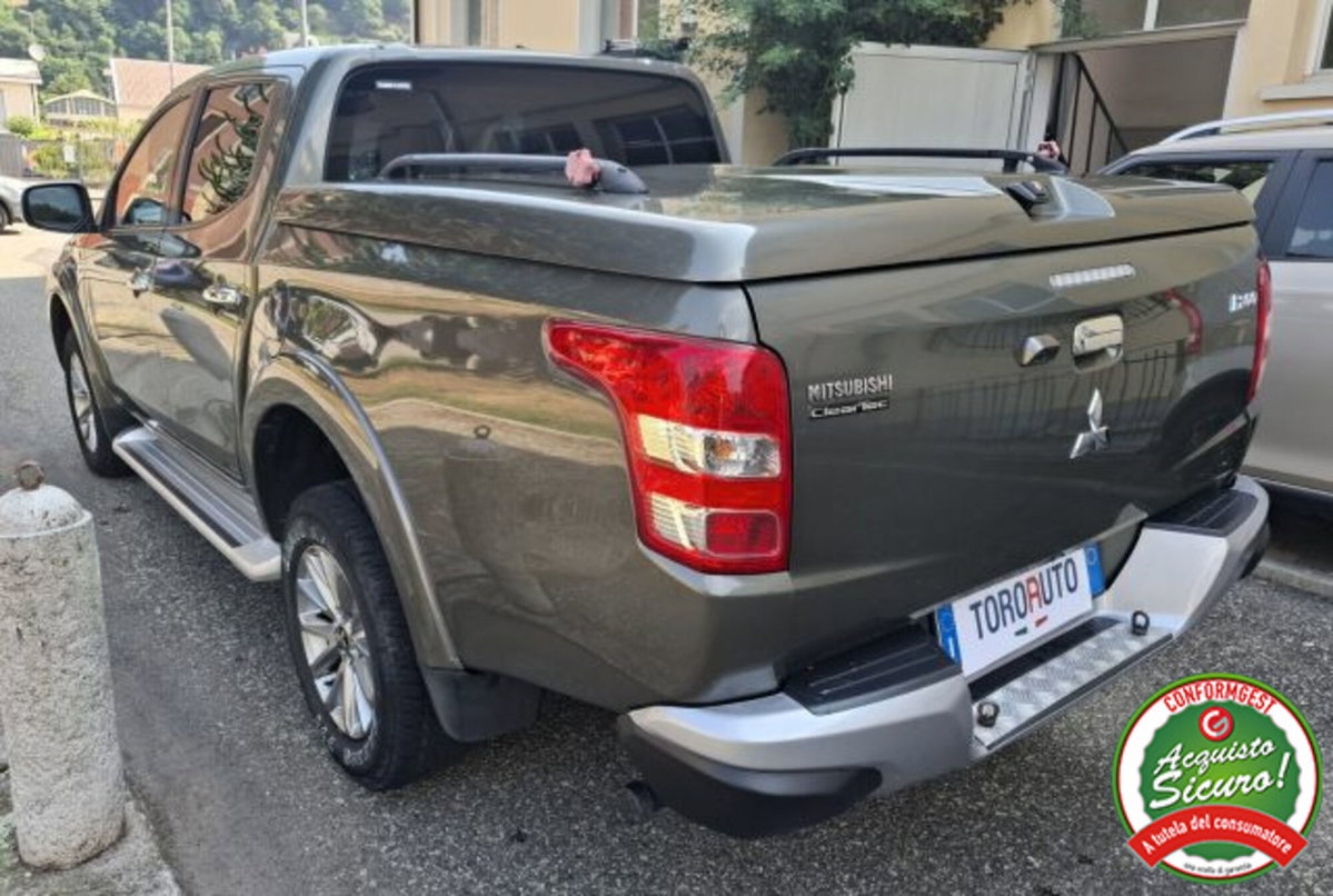 Mitsubishi L200 2.4 DI-D/154CV Double Cab Intense (5)