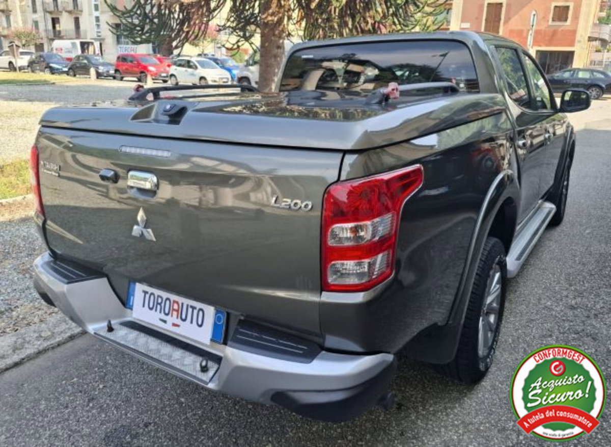 Mitsubishi L200 2.4 DI-D/154CV Double Cab Intense (7)