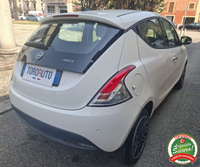 Lancia Ypsilon 1.0 FireFly 5 porte S&S Hybrid Ecochic Gold (6)
