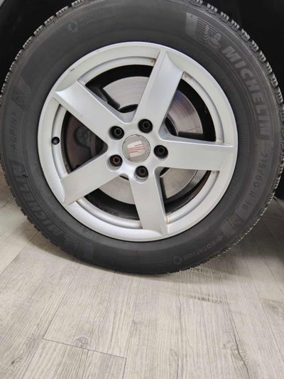 SEAT Alhambra 2.0 TDI CR DPF Style 4WD (7)