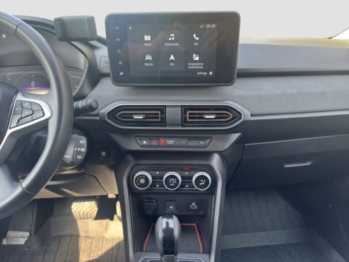 Dacia Jogger 1.6 hybrid Extreme 140cv (16)