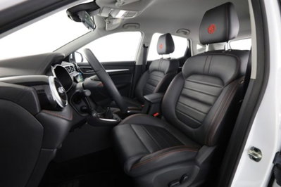 Mg ZS ZS 1.5 Luxury (2)