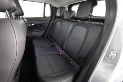 Jeep Avenger 1.2 turbo Summit fwd 100cv (3)