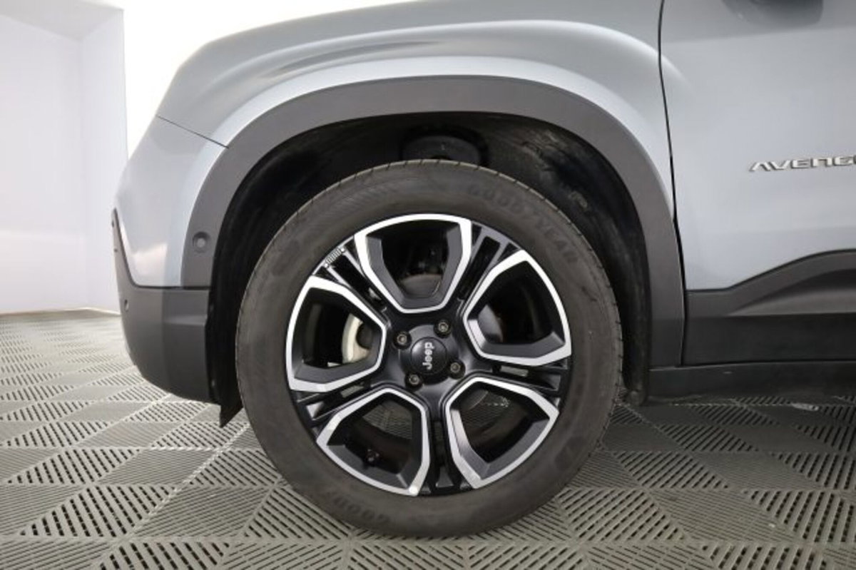 Jeep Avenger 1.2 turbo Summit fwd 100cv (8)