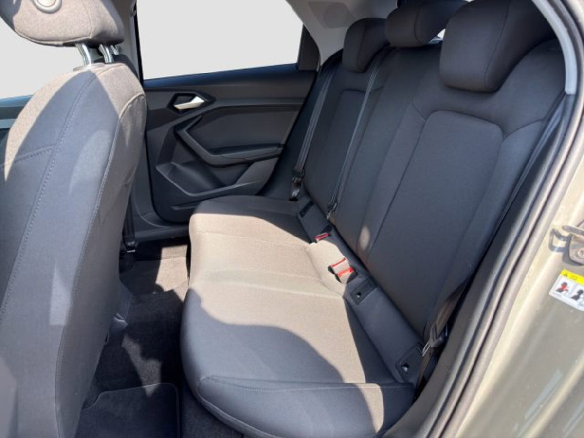 Audi A1 Sportback 30 TFSI S line edition (11)