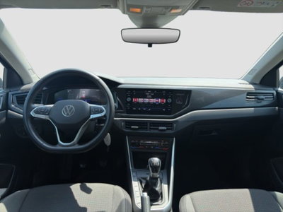 Volkswagen Polo 1.0 tsi Life 95cv (12)