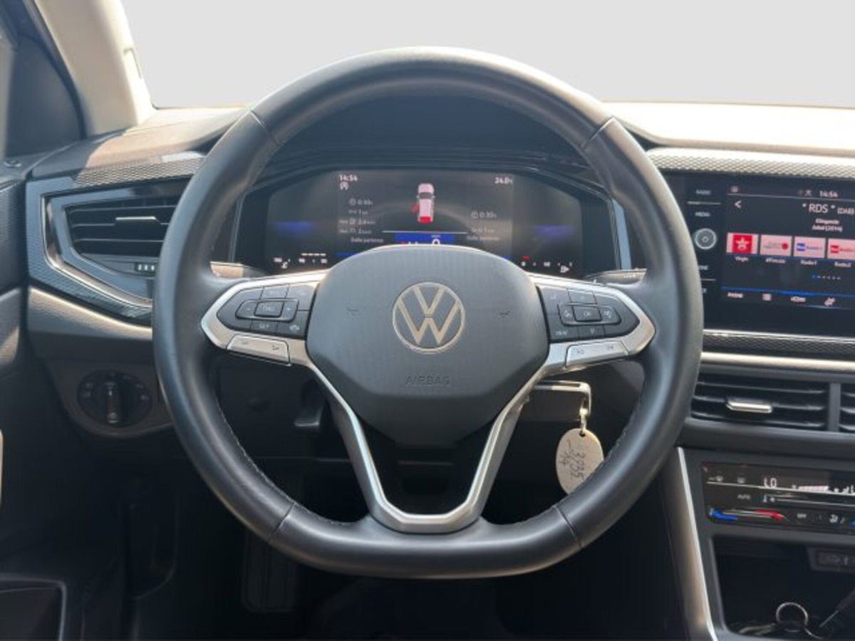 Volkswagen Polo 1.0 tsi Life 95cv (13)