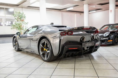 Ferrari SF90 Coupé SF90 Stradale (5)