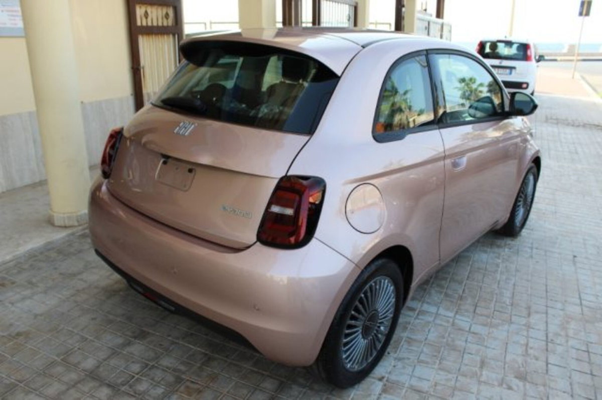 Fiat 500 1.0 hybrid Torino (4)