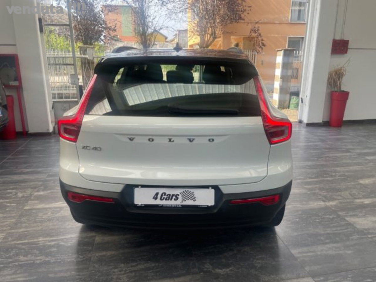 Volvo XC40 D3 AWD Geartronic Business (4)