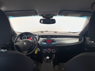 Alfa Romeo Giulietta 1.4 Turbo Distinctive 120cv (11)