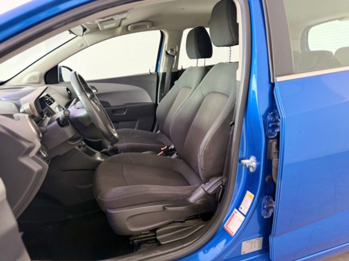 Chevrolet Aveo 1.2 86CV 5 porte LTZ (10)