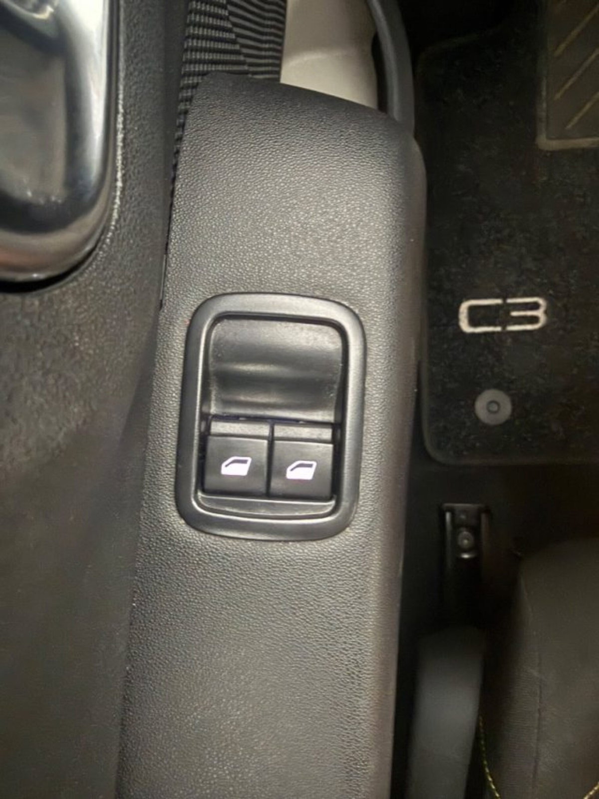 Citroen C3 PureTech 83 S&S Shine (17)