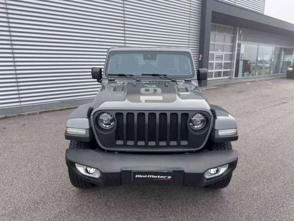 Jeep Wrangler Unlimited 2.2 Mjt II Sahara (2)