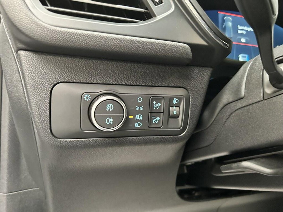 Ford Kuga 2.5 full hybrid Active X 2wd 180cv auto (11)
