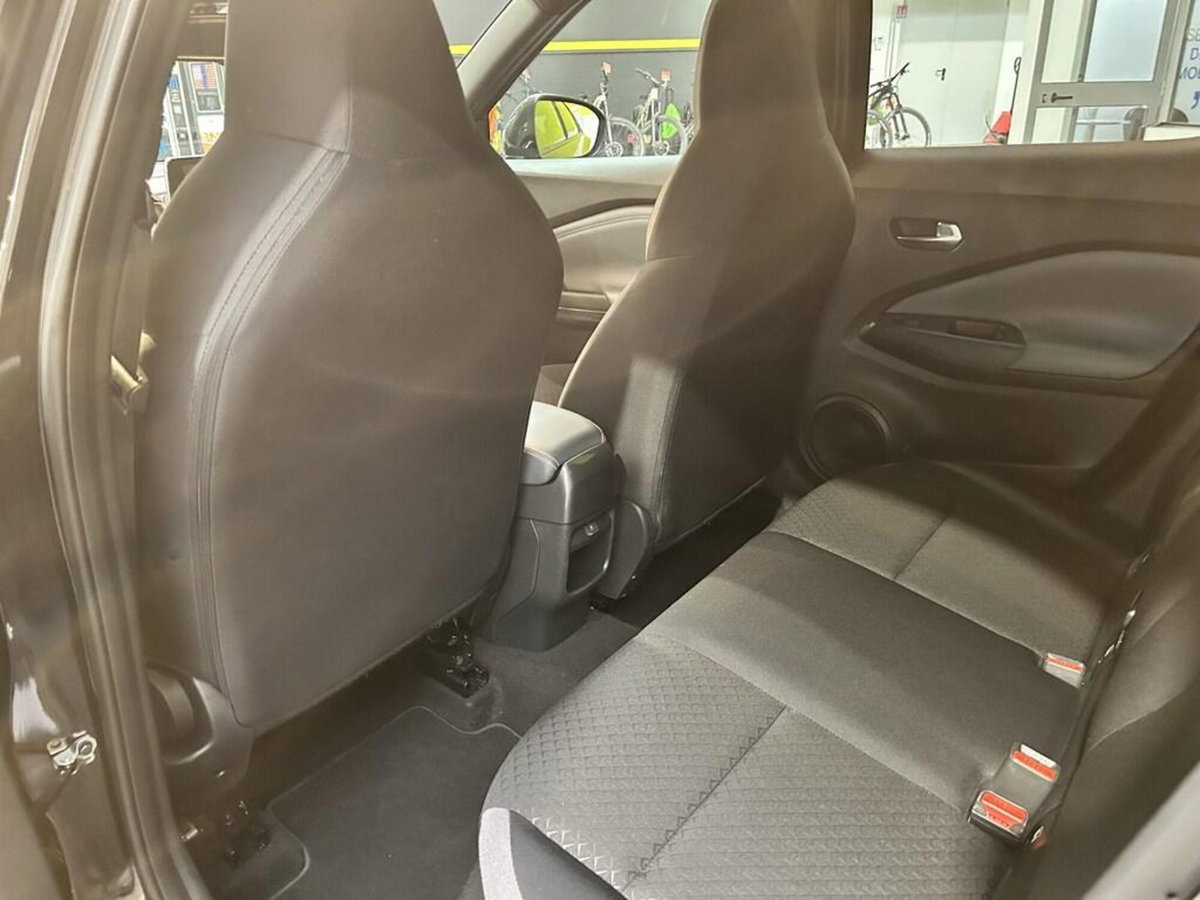 Nissan Juke 1.0 dig-t N-Connecta 114cv (11)