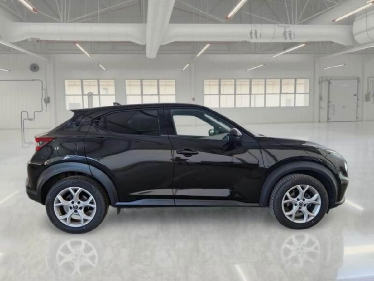 Nissan Juke 1.0 dig-t N-Connecta 114cv (4)