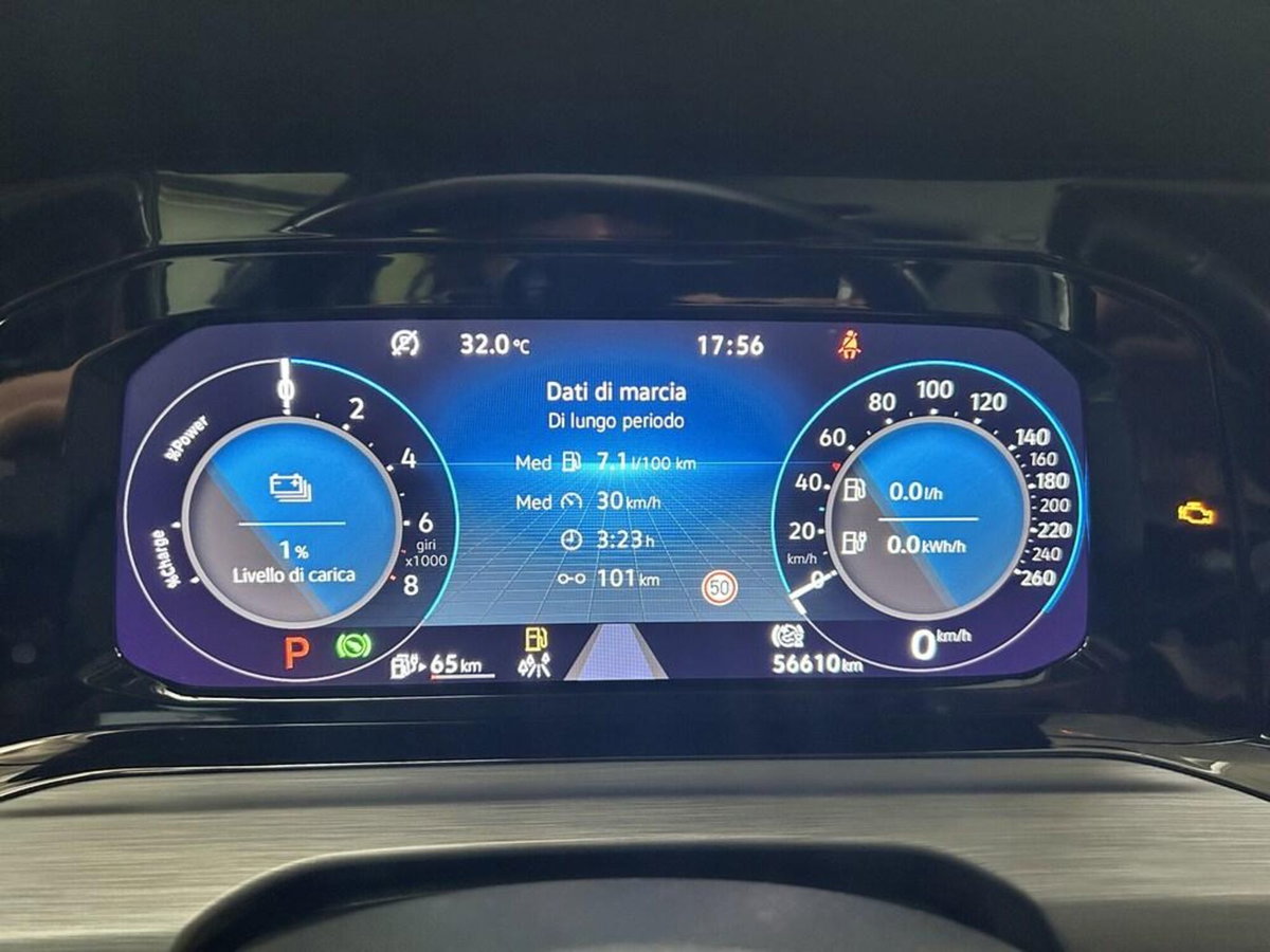 Volkswagen Golf 1.4 TSI eHYBRID 204 CV DSG Style (11)