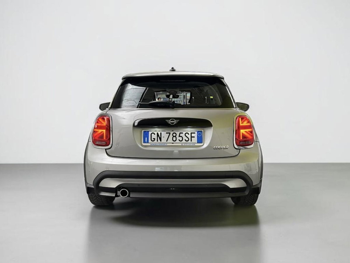 MINI Mini 1.5 Cooper Resolute (4)