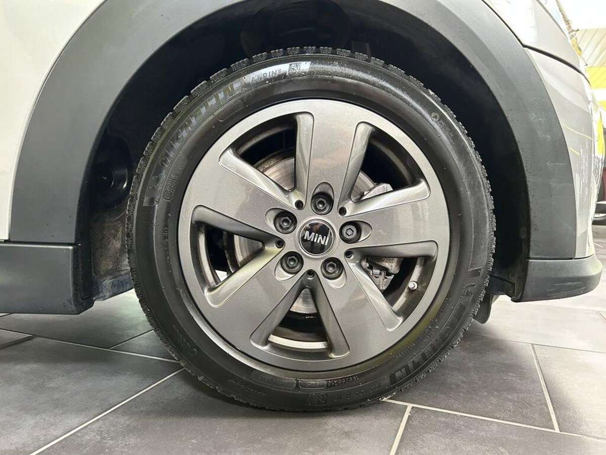 MINI Mini 1.5 Cooper Resolute (6)