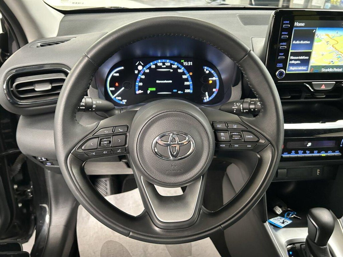 Toyota Yaris Cross 1.5h GR Sport Black Sky fwd 116cv e-cvt (12)