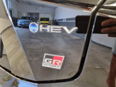 Toyota Toyota C-HR 2.0 hv GR Sport Premiere awd e-cvt (17)