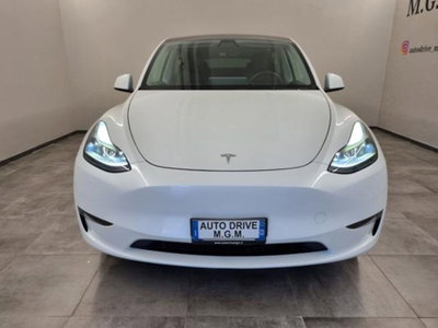 Tesla Model Y Long Range awd (5)